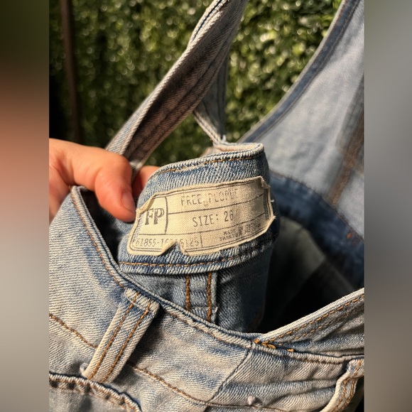 Free People Denim Overalls Size 26 - Picture 7 of 10